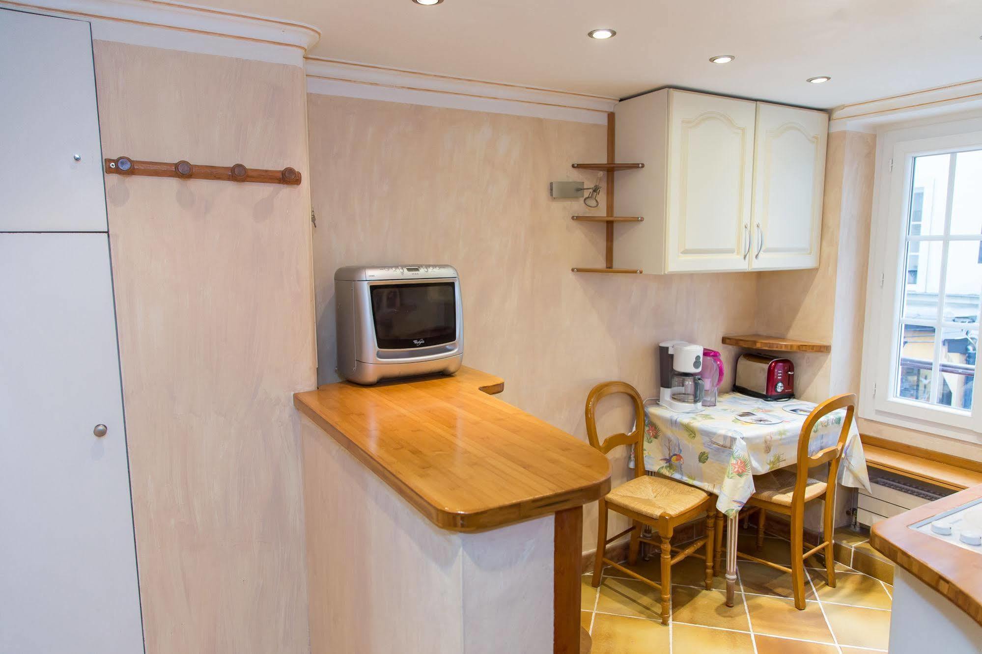 Saint Germain Des Pres Apartment Paris Exterior photo